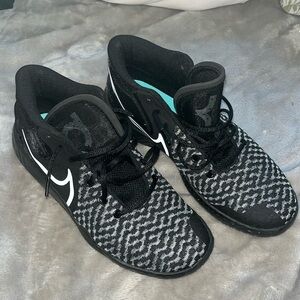 KD Trey VIII Smoke Gray Black Basketball Sneakers